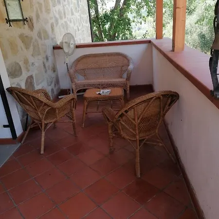 Szálloda Podere La Starza Laureana Cilento