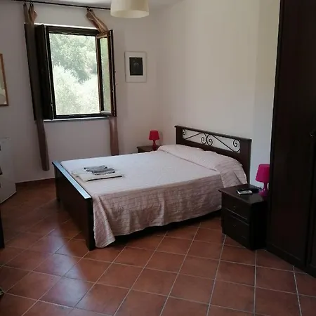 Podere La Starza * Laureana Cilento